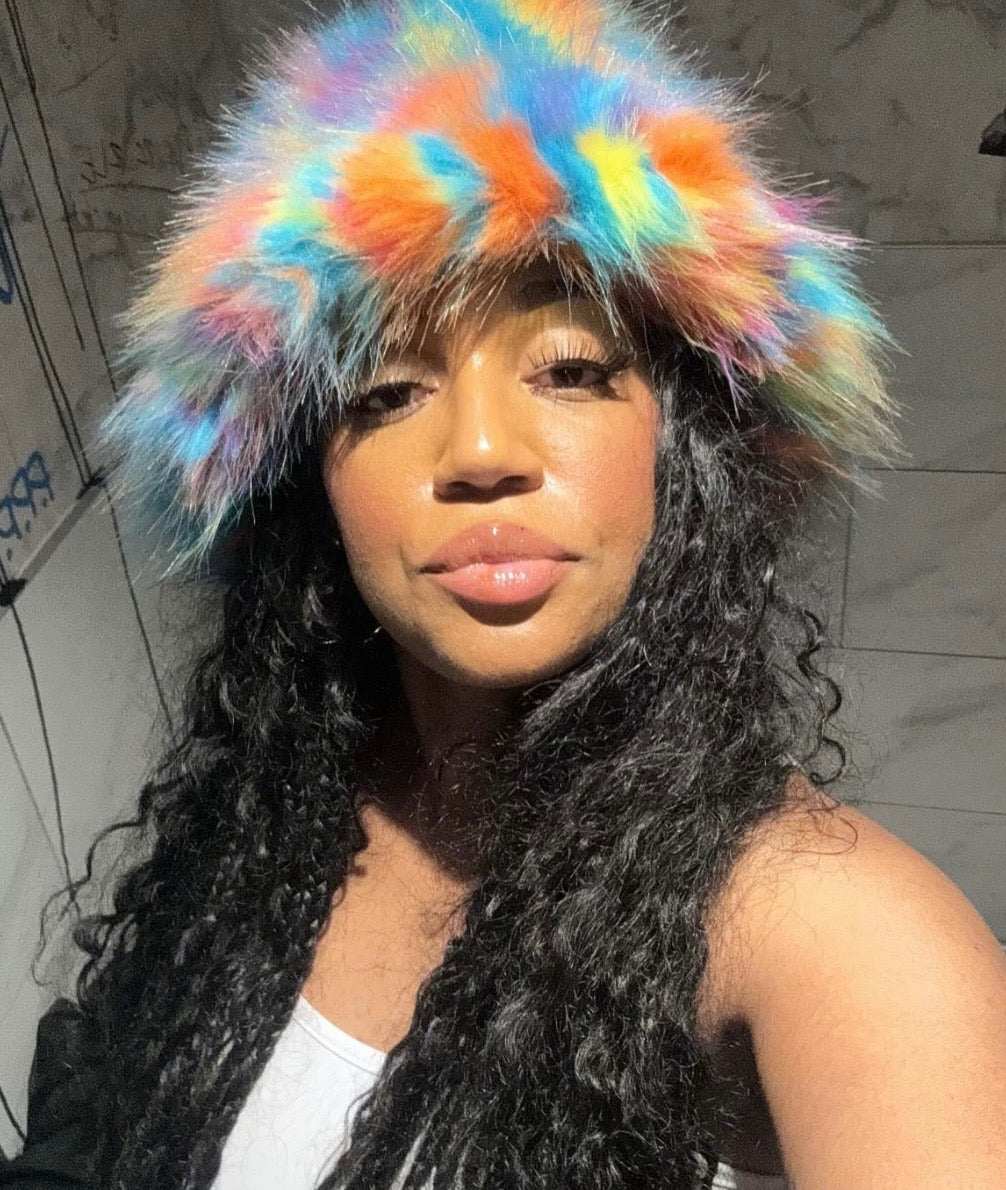 LucyFluffy Warm Faux Fox Fur Bucket Hat 
 
This perfect for accessoring your outfit a concerts, festivals!!LucyFemme FineryyFemme Fineryy