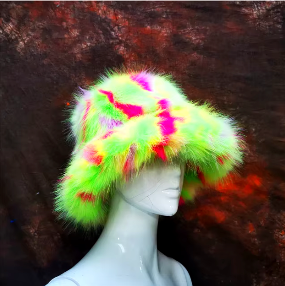 LucyFluffy Warm Faux Fox Fur Bucket Hat 
 
This perfect for accessoring your outfit a concerts, festivals!!LucyFemme FineryyFemme Fineryy