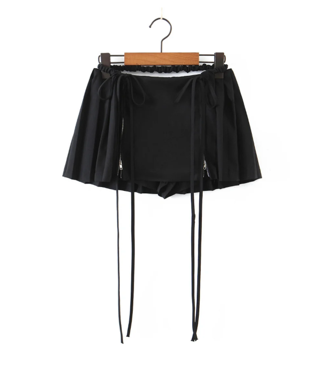 KawaiiY2K Pleated Skirts Mini Kawaii Double Zipper Waist Skirt 

Waist Size: 26.77"


Skirt Length: 13.39"




Model is wearing a Large in Brown.KawaiiFemme FineryyFemme Fineryy