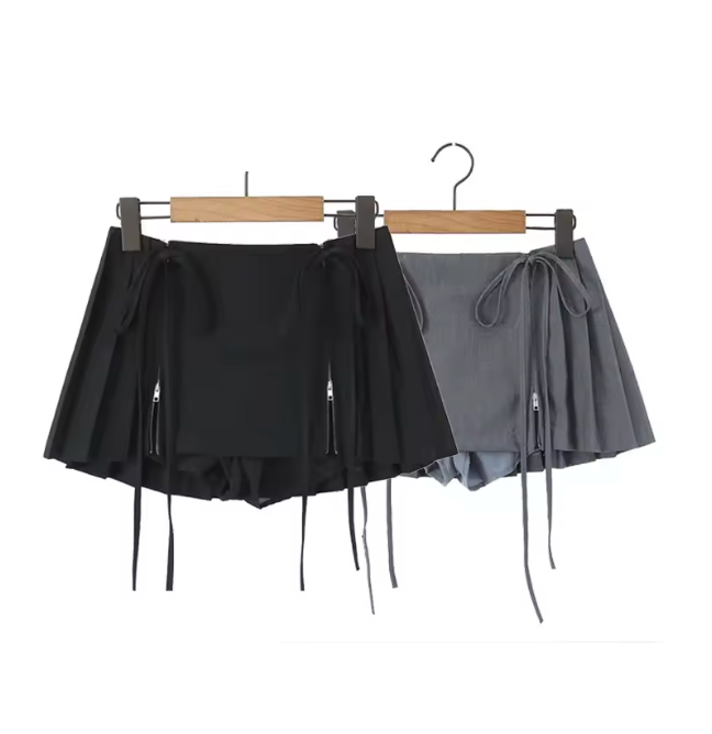 KawaiiY2K Pleated Skirts Mini Kawaii Double Zipper Waist Skirt 

Waist Size: 26.77"


Skirt Length: 13.39"




Model is wearing a Large in Brown.KawaiiFemme FineryyFemme Fineryy